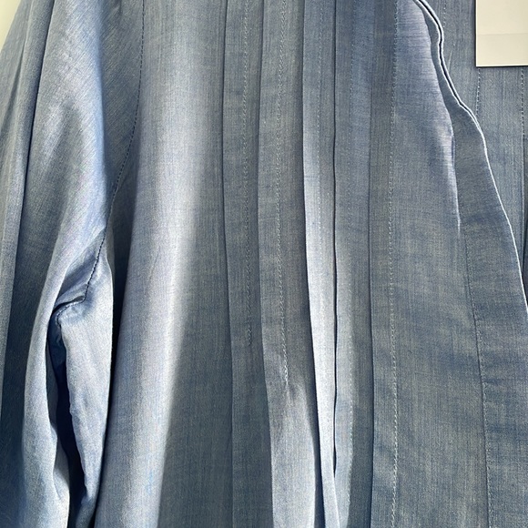 NWT LOFT Blue Flowy Lightweight Split-neck Pin-tuck Pleated Tunic Top - Picture 6 of 12